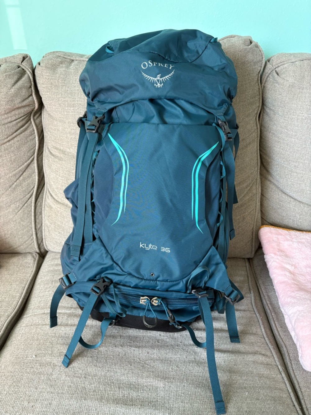 OSPREY Kyte 36 Backpack - Ice Lake Green